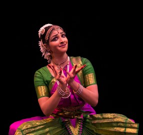  Savitha Srinivasan 